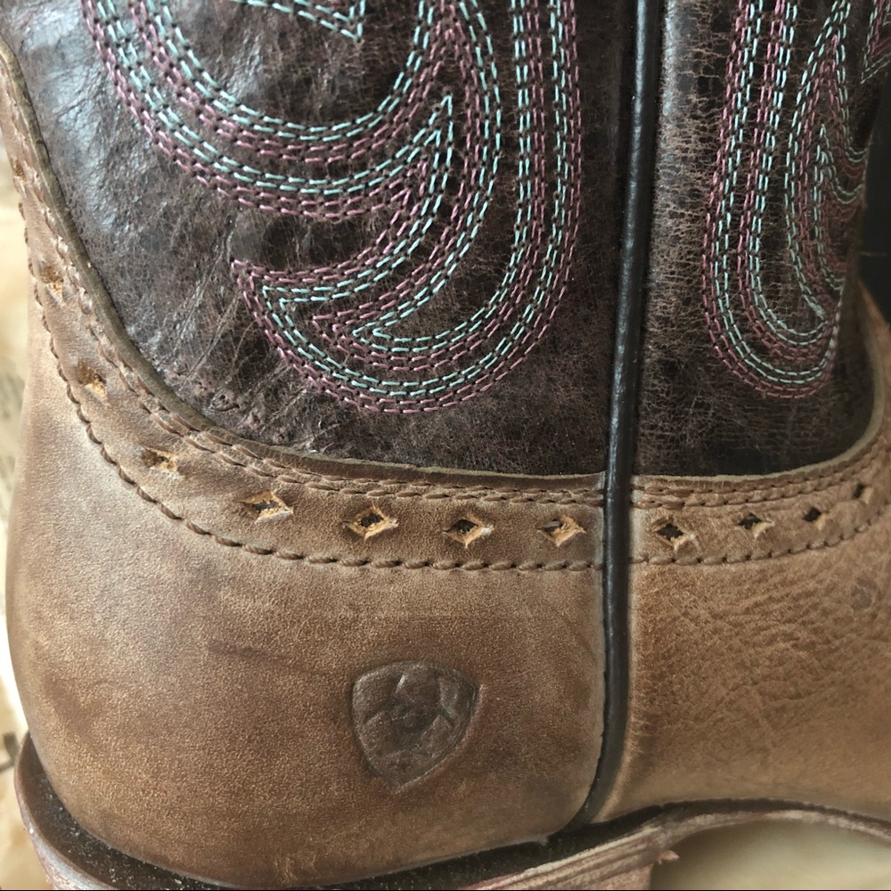 AUTHENTIC Ariat boots Brand new with tags